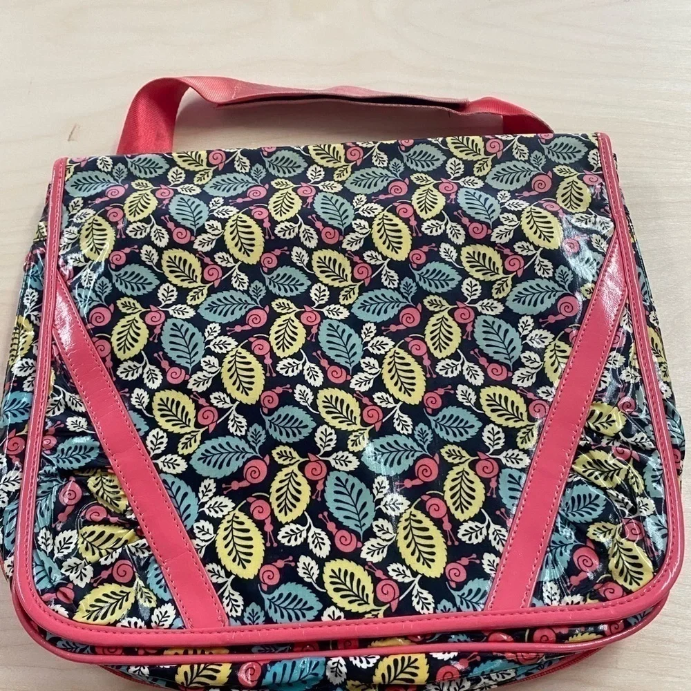 Vera Bradley Frill Computer/Tablet Bag (CZ)